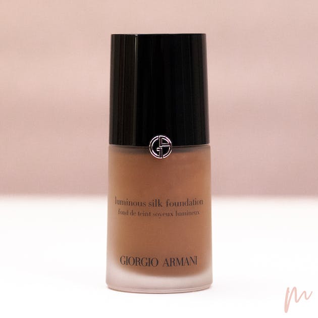 Giorgio Armani Luminous Silk Product Pic